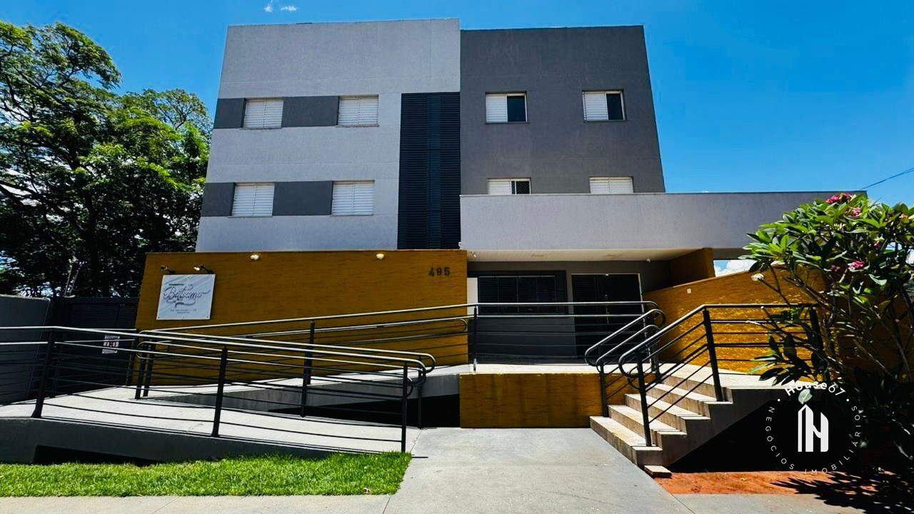 Apartamento à venda no Universitário: 