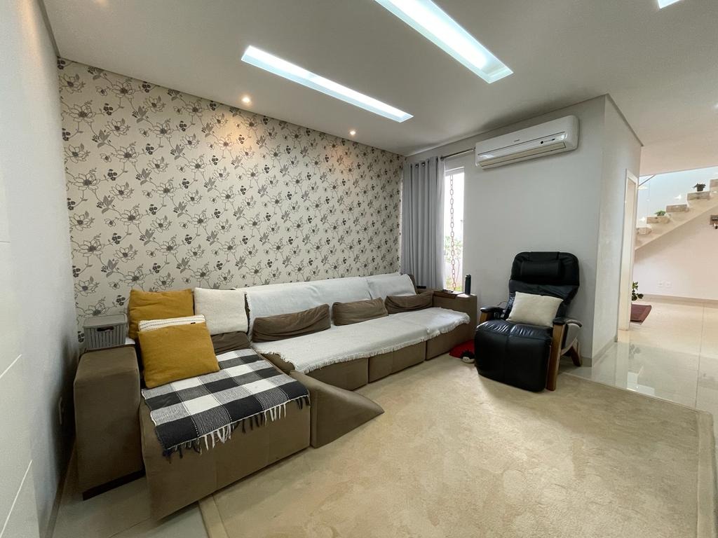 Casa à venda no Monte Castelo: 