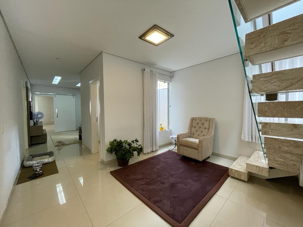 Casa à venda no Monte Castelo: 