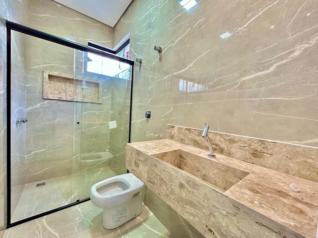 Casa à venda no Jardim Itatiaia: 