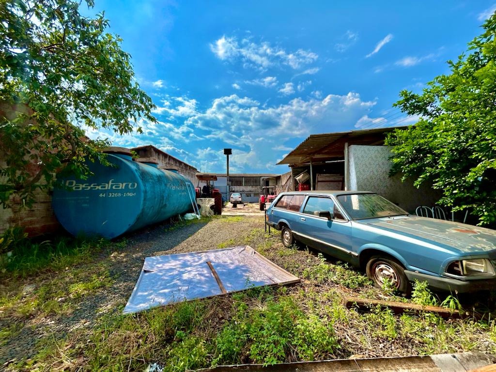 Terreno à venda no Pioneiros: 