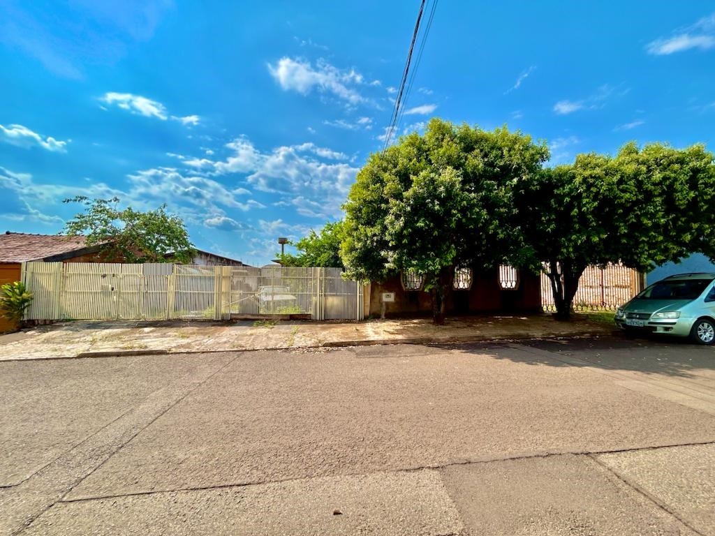 Terreno à venda no Pioneiros: 