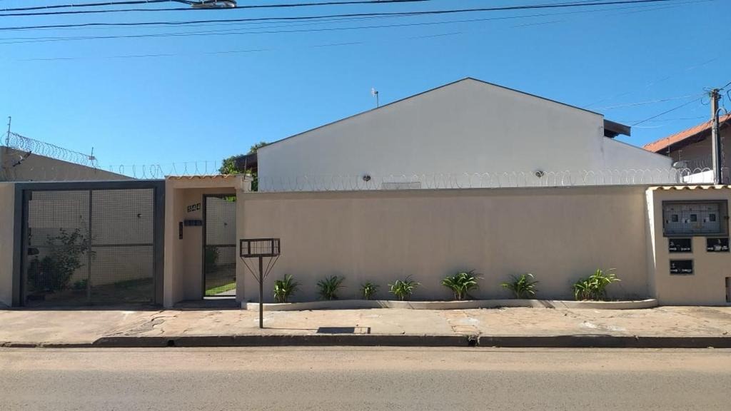 Casa à venda no Jardim Itatiaia: 