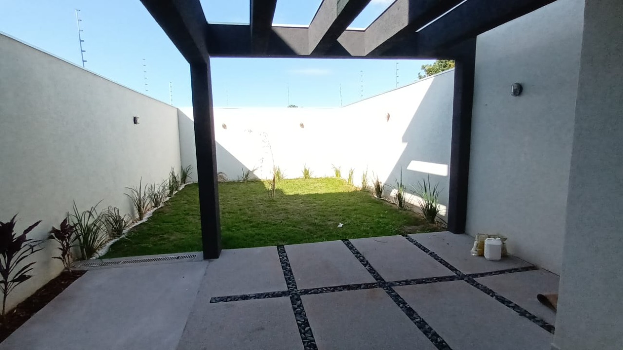 Sobrado à venda no Jardim Montevidéu: 