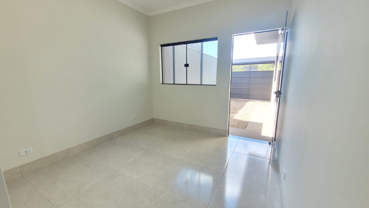 Casa à venda no Jardim Santa Felicidade: 