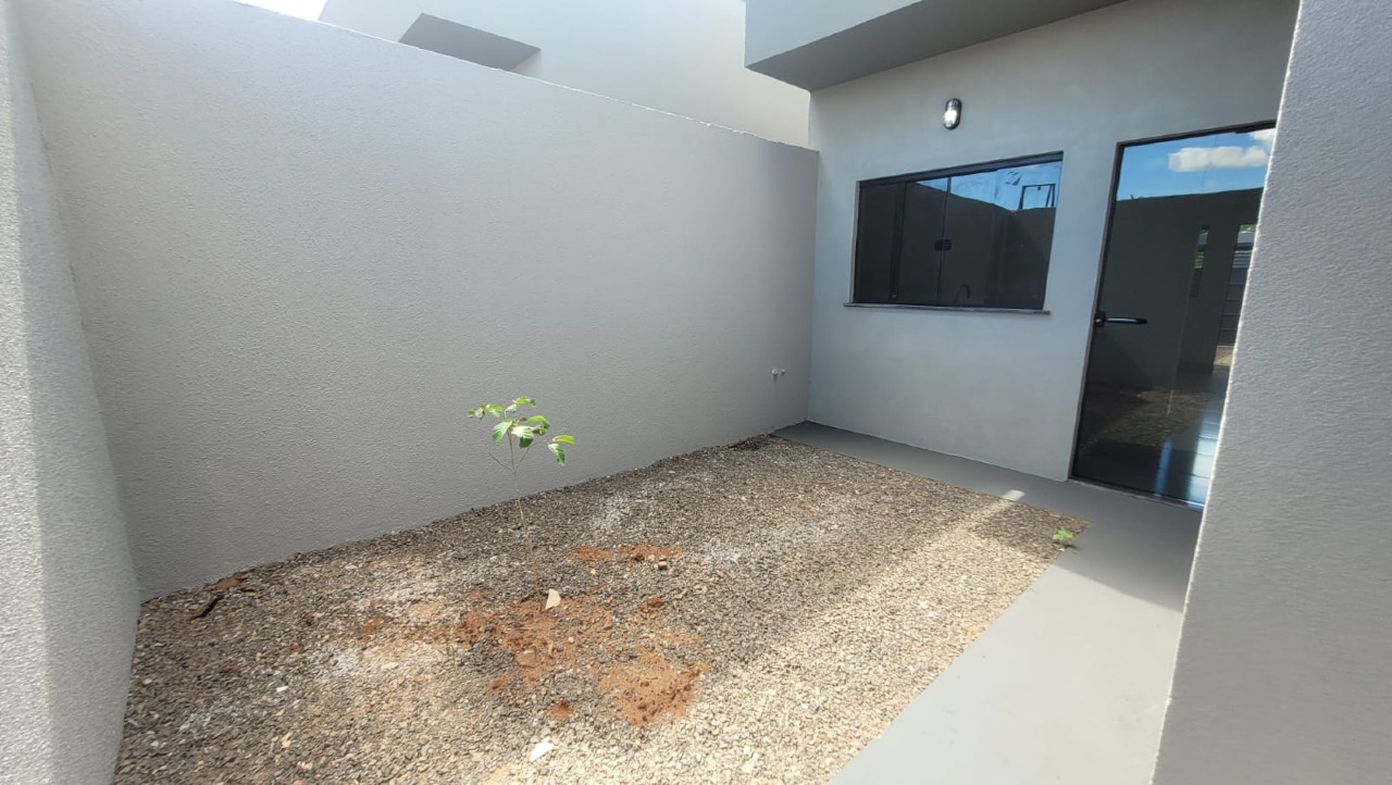 Casa à venda no Jardim Santa Felicidade: 