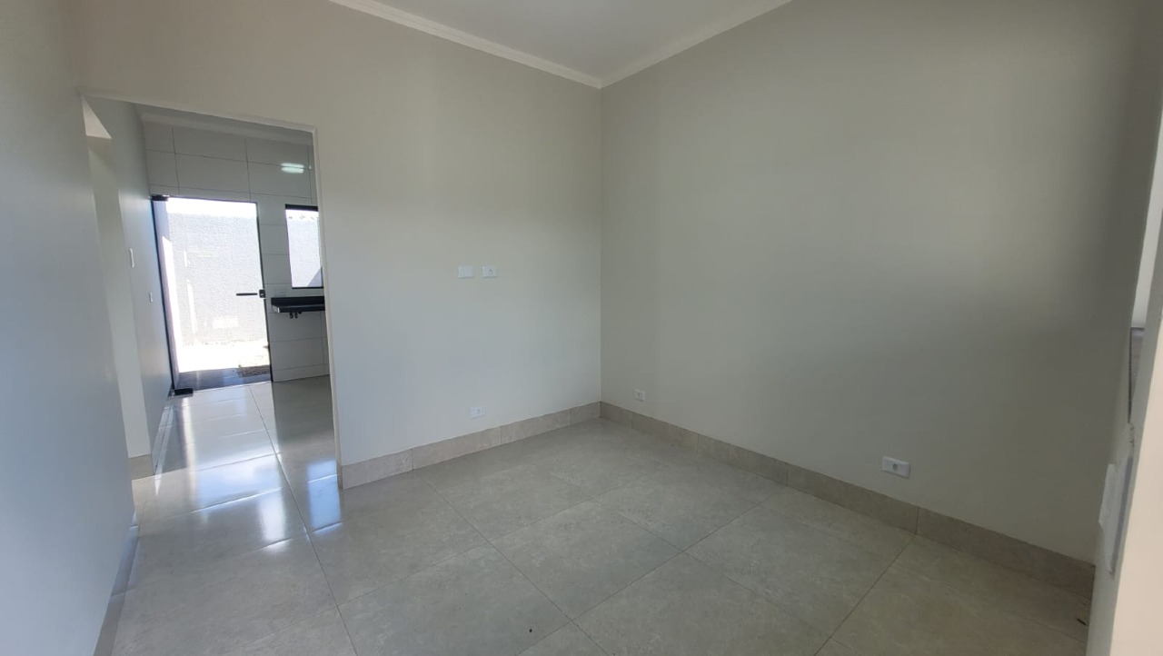 Casa à venda no Jardim Santa Felicidade: 