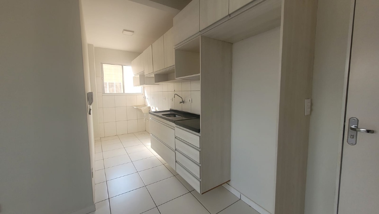 Apartamento à venda no Parque Residencial Rita Vieira: 