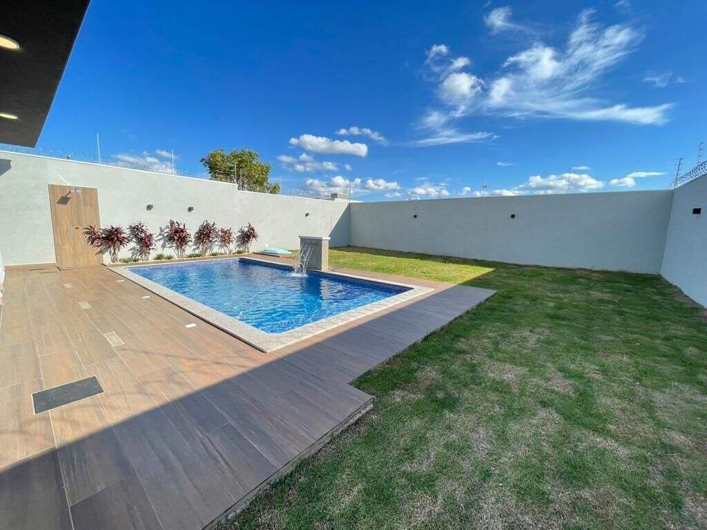 Casa à venda no Panorama: 