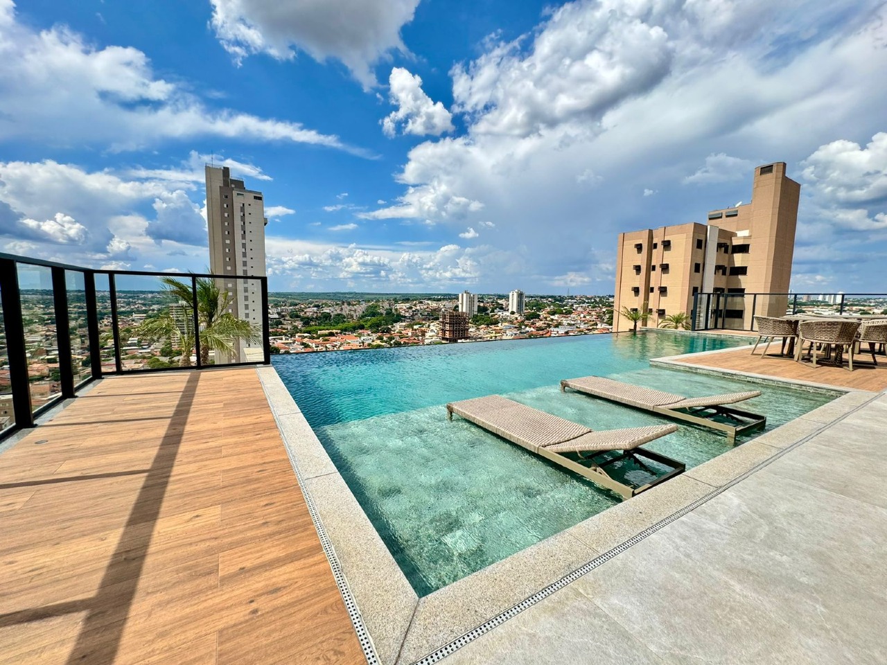 Apartamento para aluguel no São Francisco: 