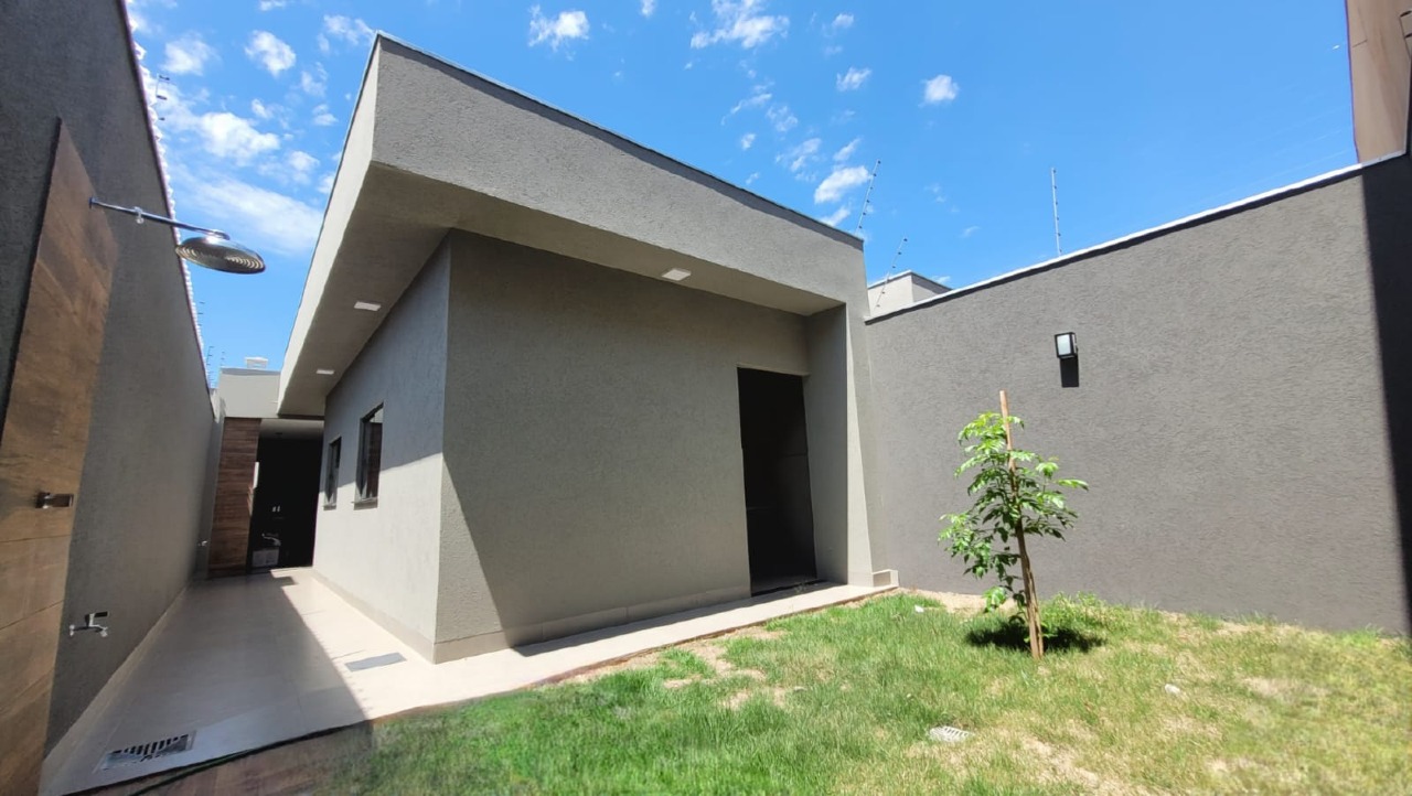 Casa à venda no Jardim Jockey Club: 