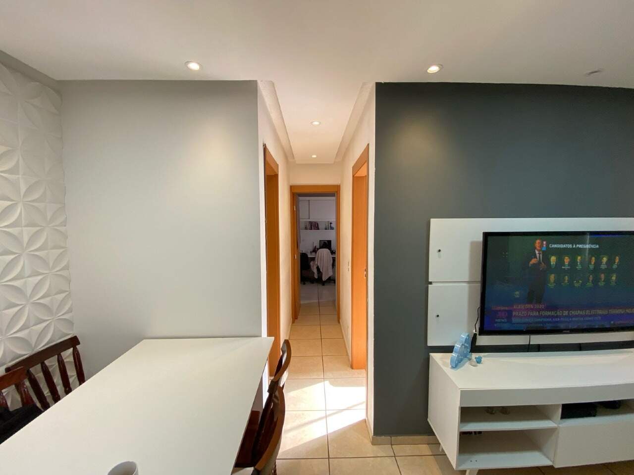 Apartamento à venda no Pioneiros: 