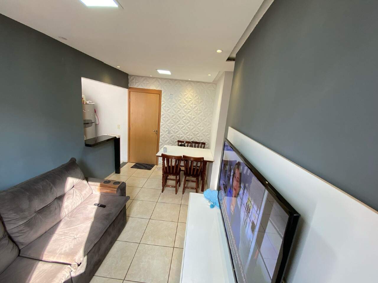 Apartamento à venda no Pioneiros: 