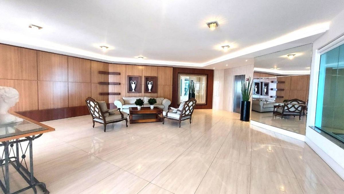 Apartamento à venda no Centro: 