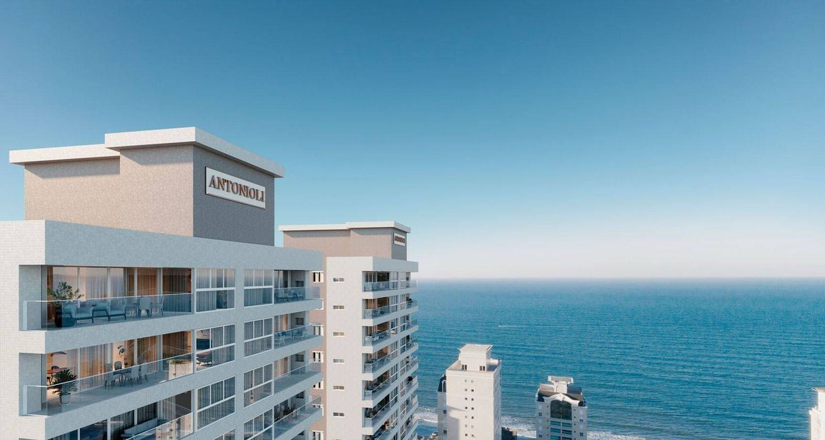 Apartamento à venda no Meia Praia: 