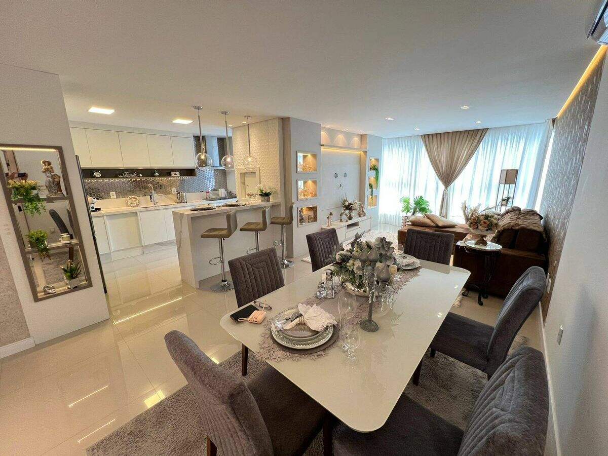 Apartamento à venda no Centro: 