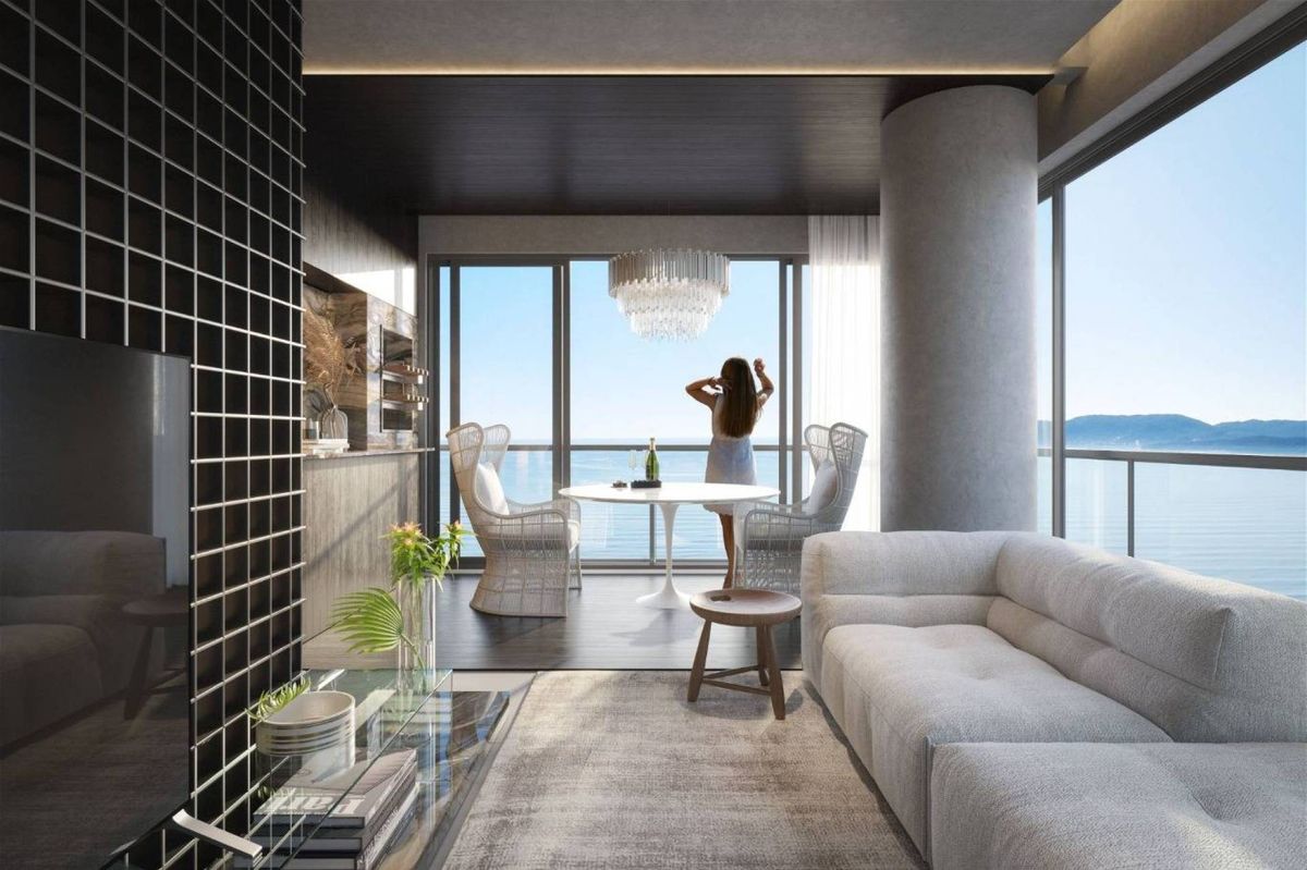 Apartamento à venda no Meia Praia: 