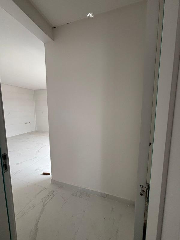 Apartamento à venda no Santa Regina: 