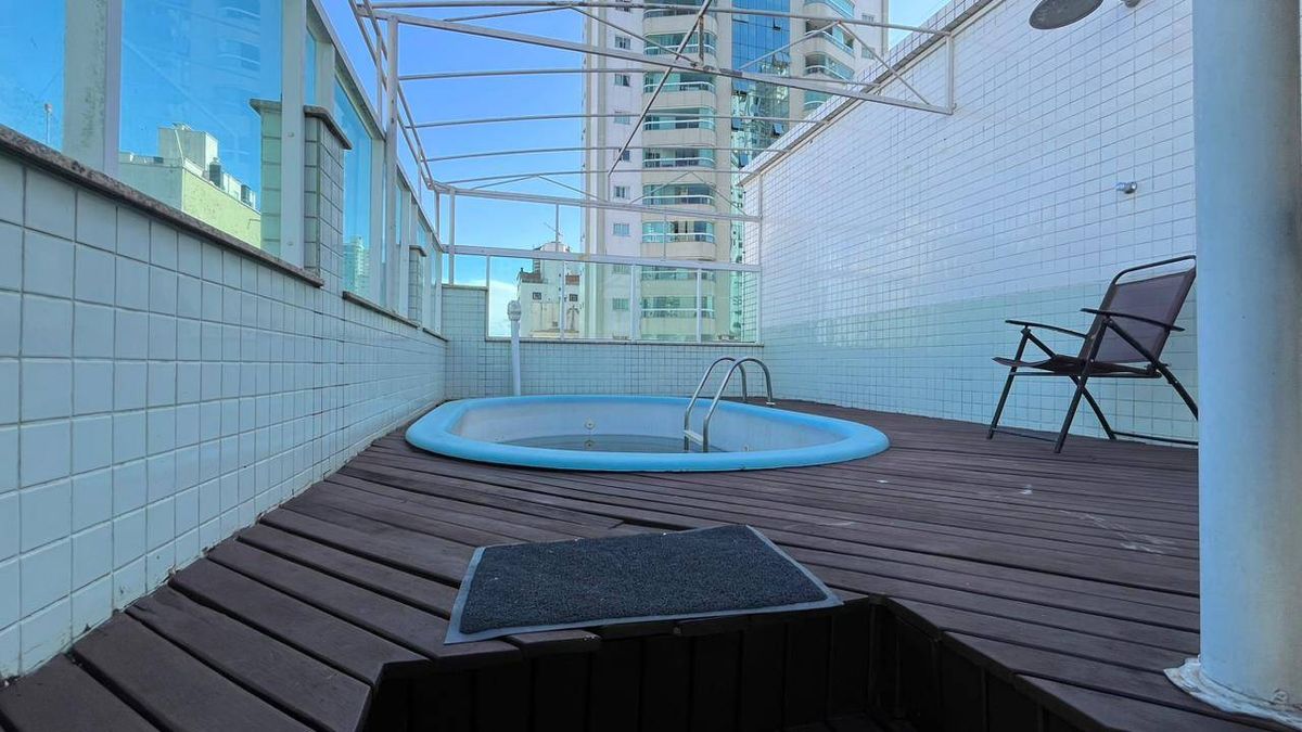 Cobertura à venda no Centro: 