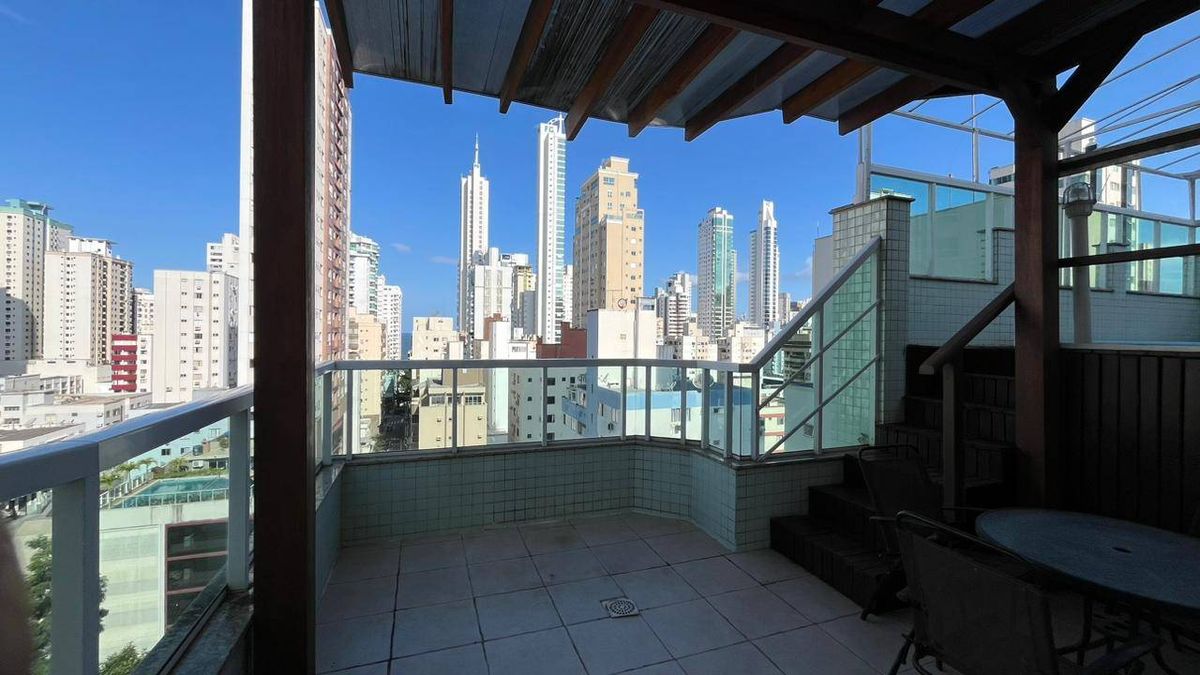 Cobertura à venda no Centro: 