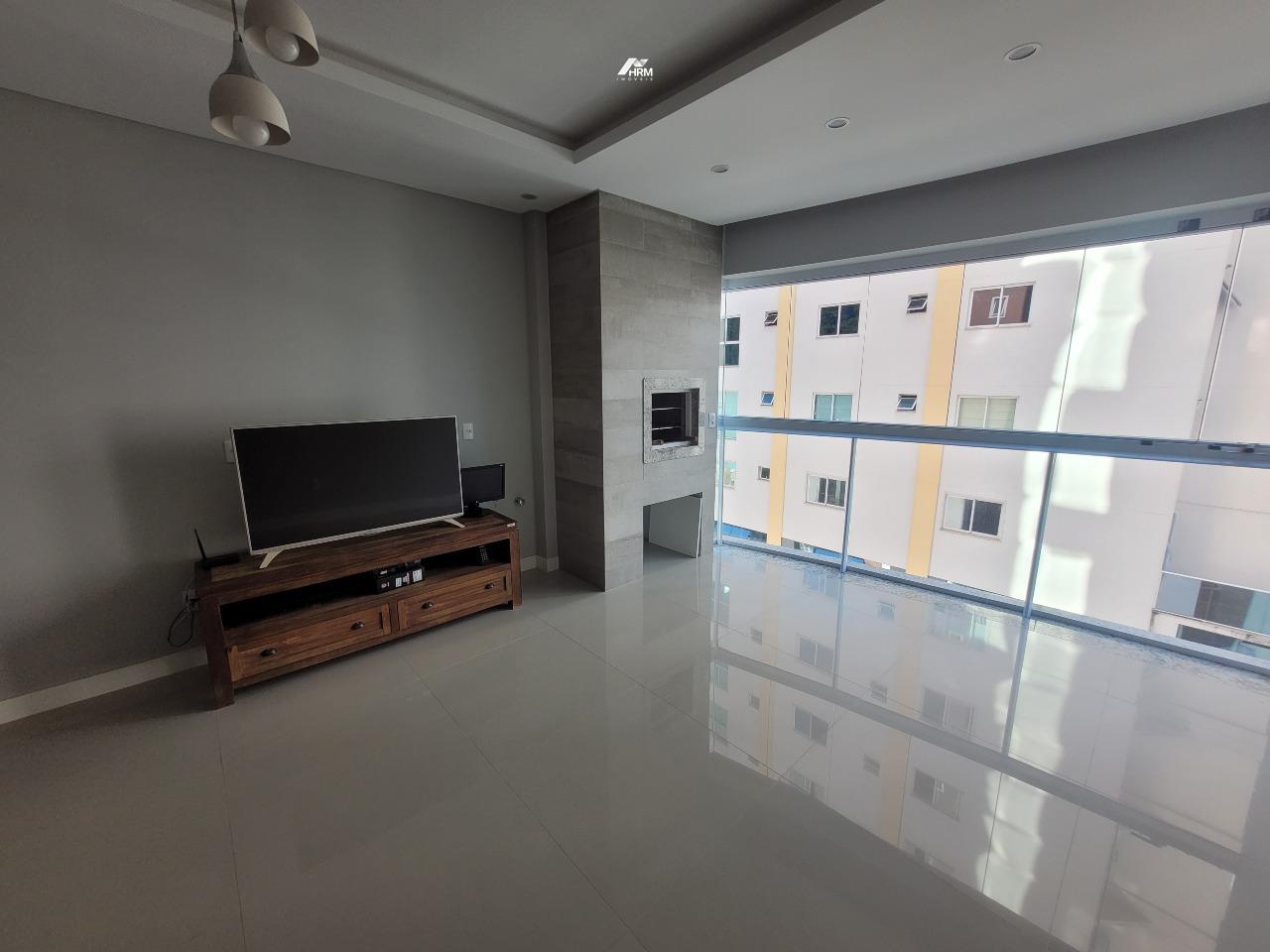 Apartamento à venda no Pioneiros: 