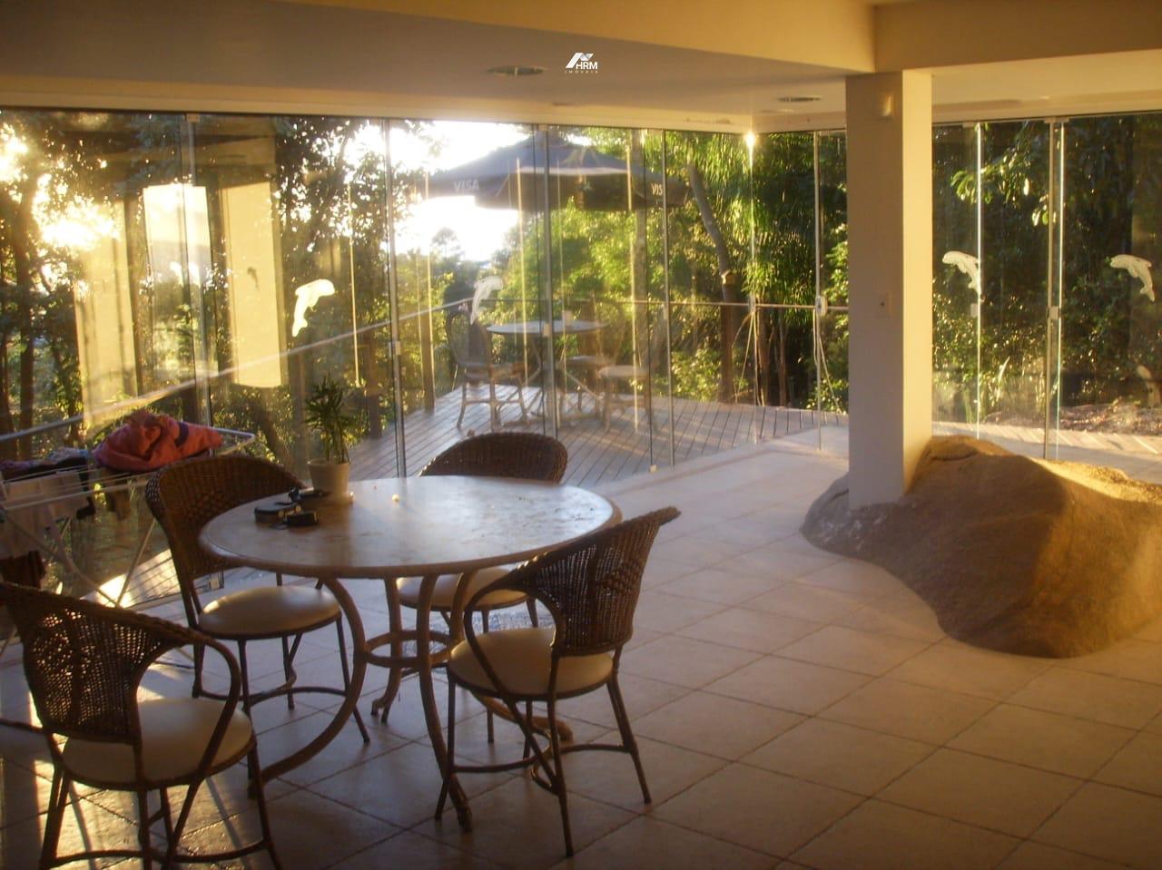 Casa à venda no Praia do Estaleiro: 