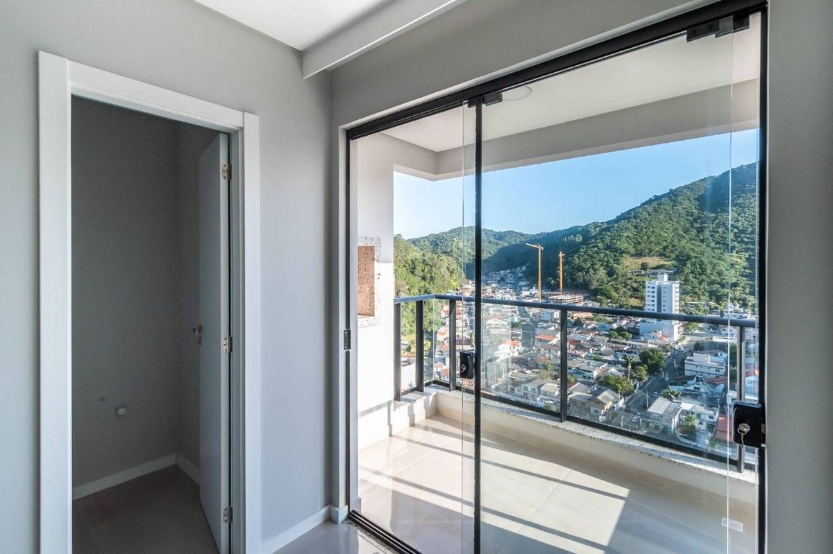 Apartamento à venda no Fazenda: 