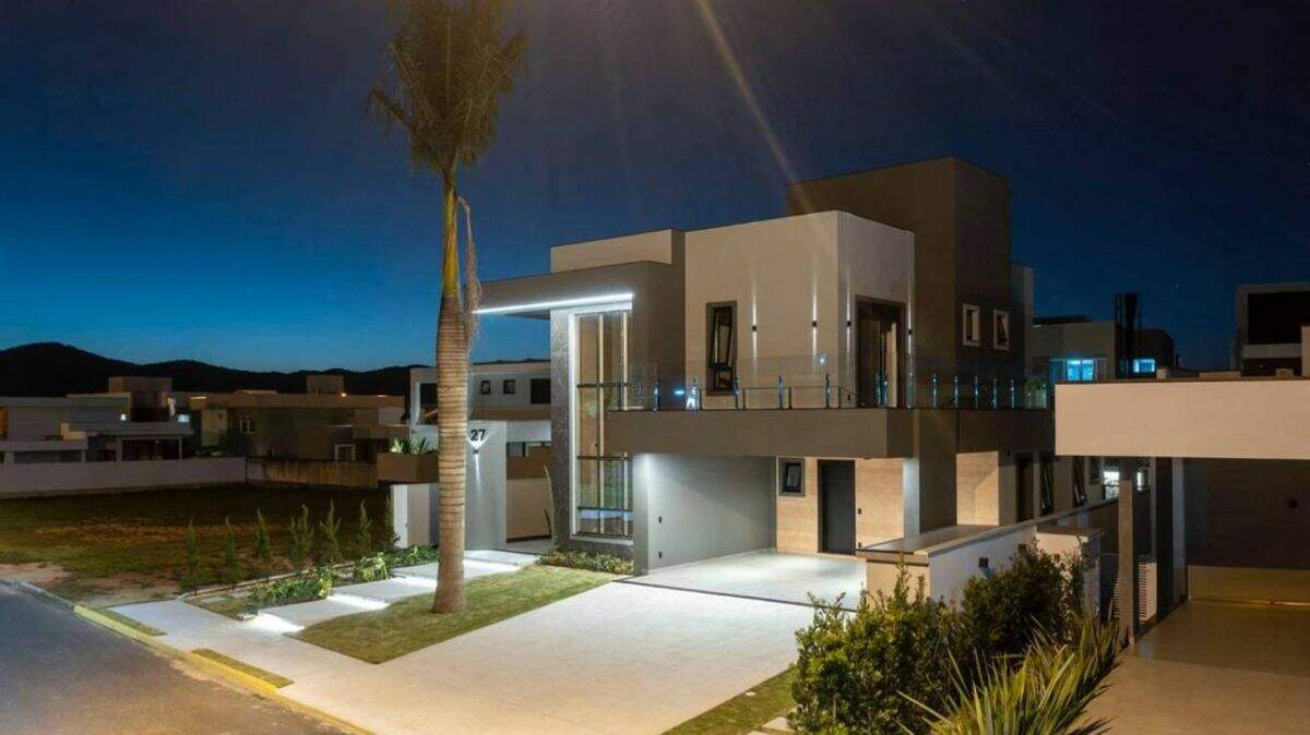 Casa de Condomínio à venda no Santa Regina: 