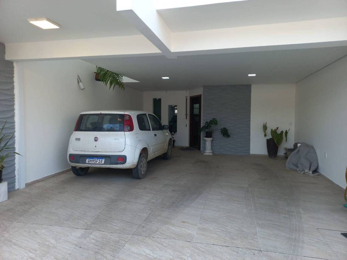 Casa à venda no Centro: 