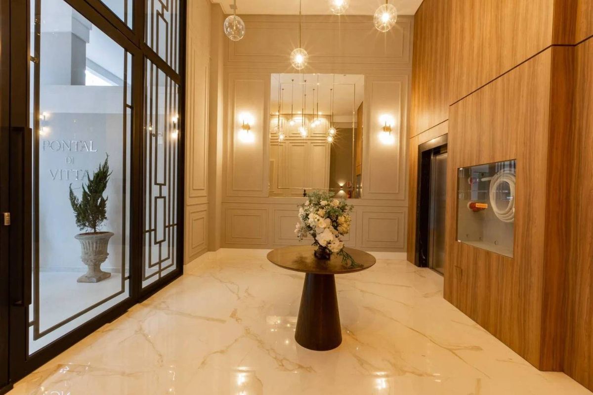 Apartamento à venda no Pioneiros: 