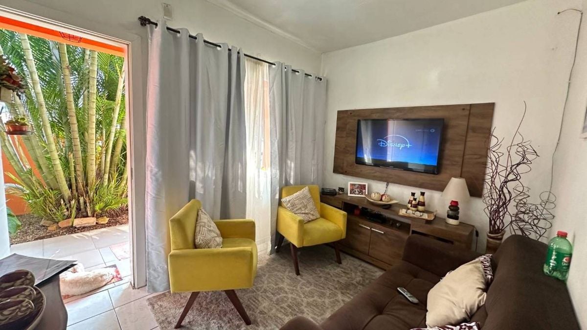 Casa à venda no Vila Real: 