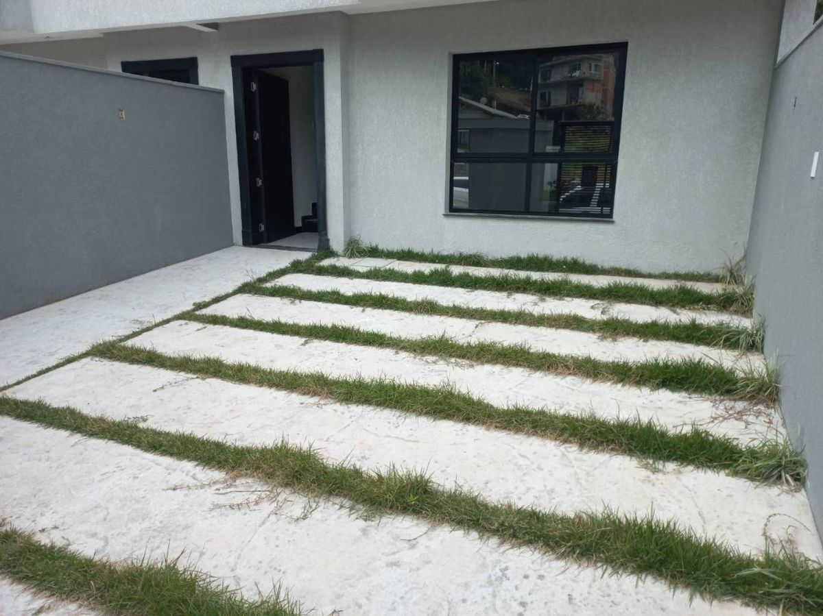 Casa à venda no Rio Pequeno: 