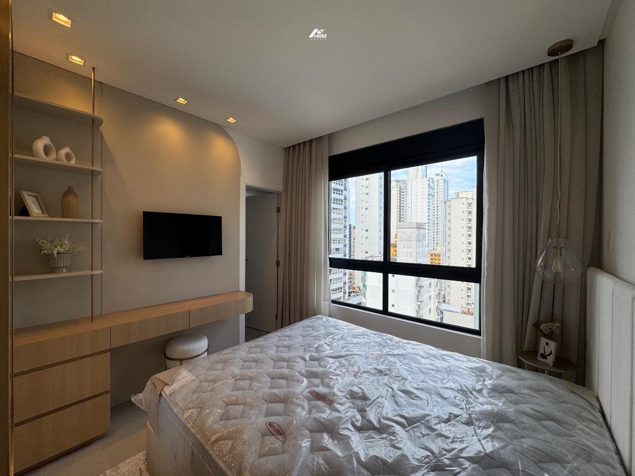 Apartamento à venda no Pioneiros: 