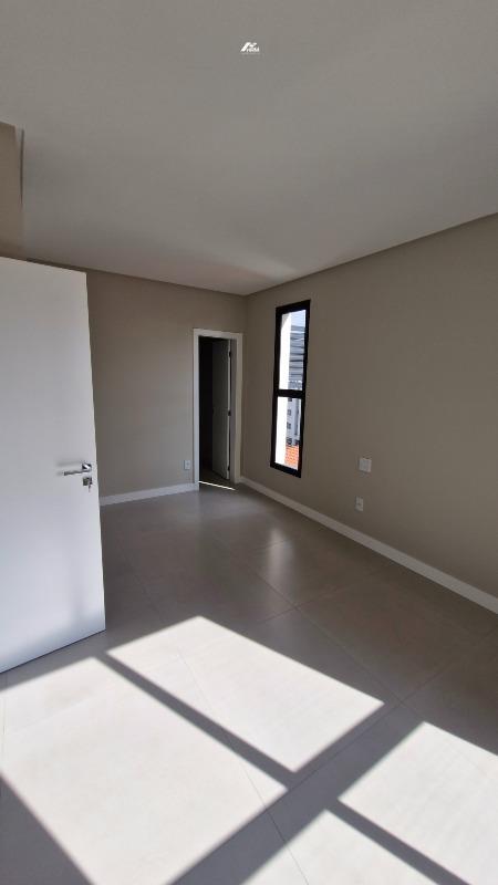 Apartamento à venda no Praia Brava: 