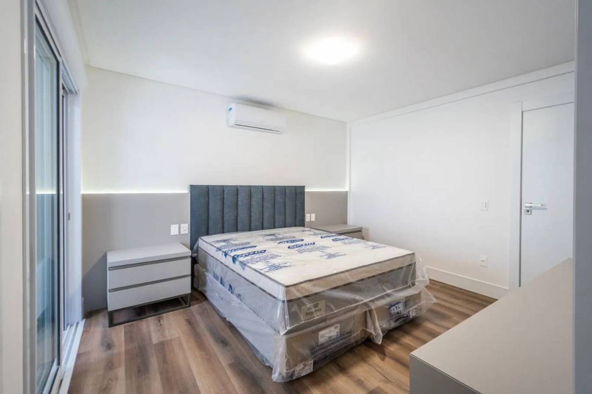 Casa de Condomínio à venda no Ariribá: 