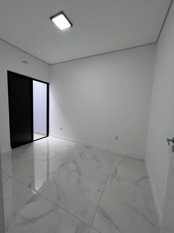 Casa à venda no Santa Regina: 