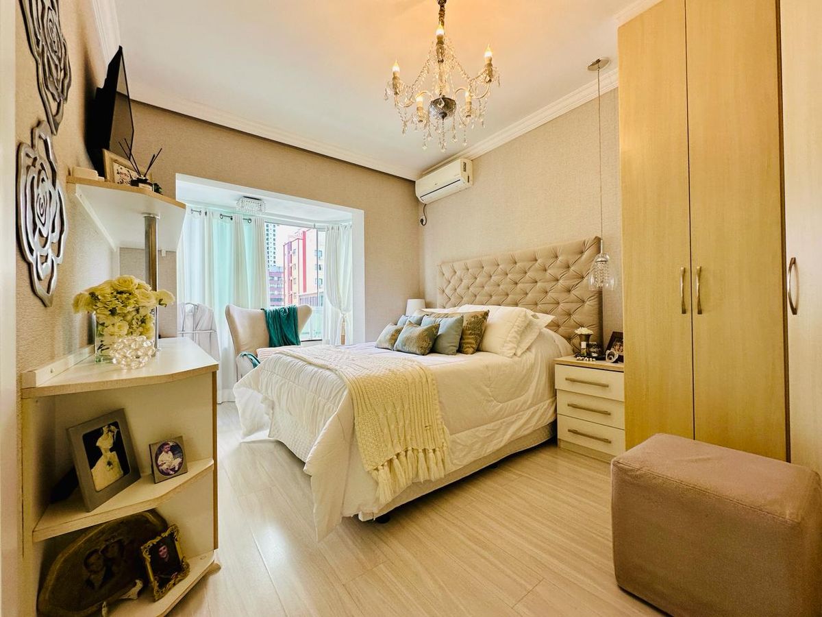 Apartamento à venda no Centro: 