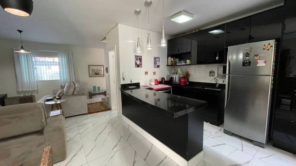 Casa à venda no Praia dos Amores: 