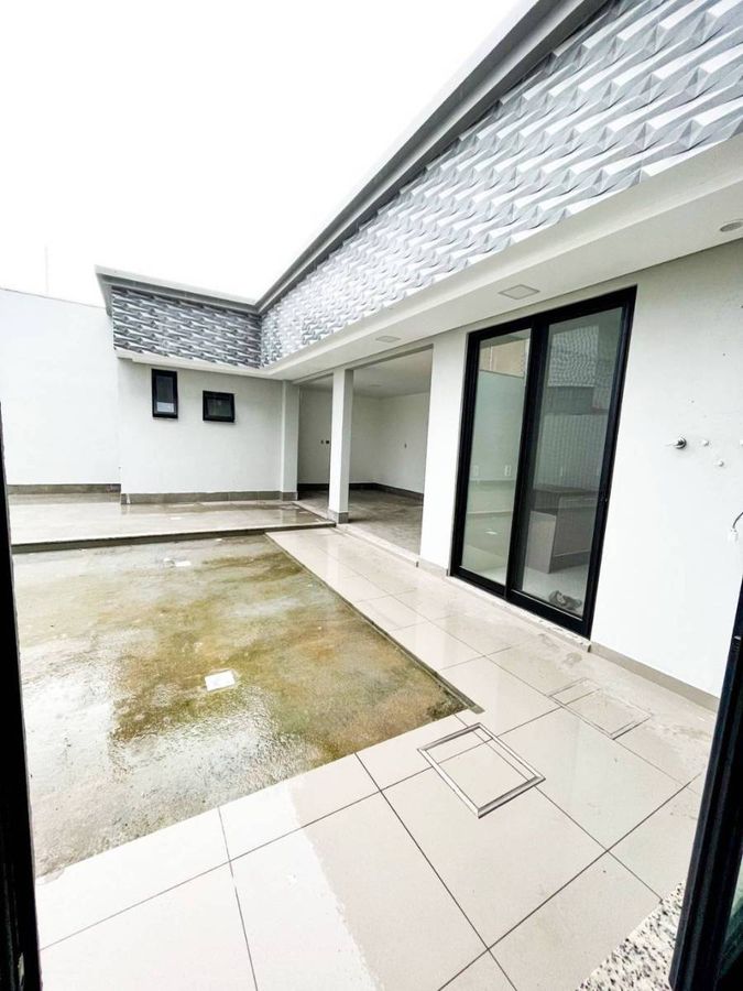 Casa à venda no Santa Regina: 