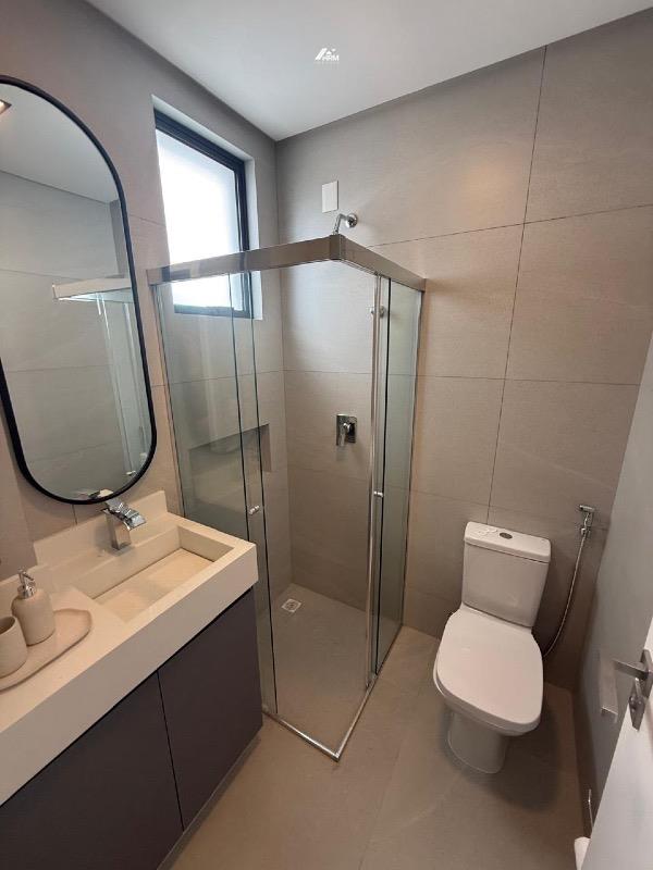 Apartamento à venda no Pioneiros: 