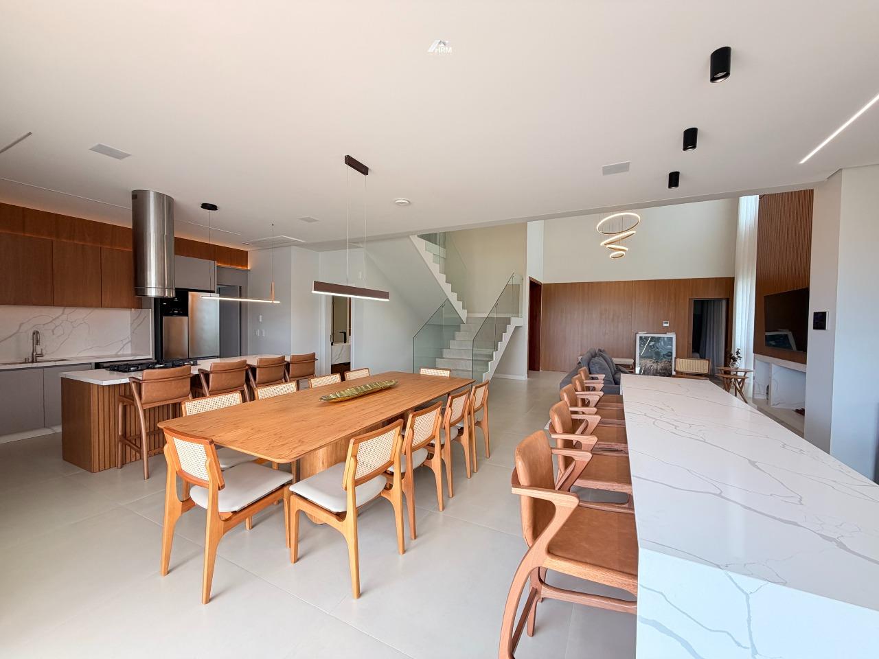 Casa de Condomínio à venda no Santa Regina: 