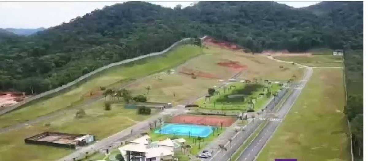 Terreno à venda no Centro: 