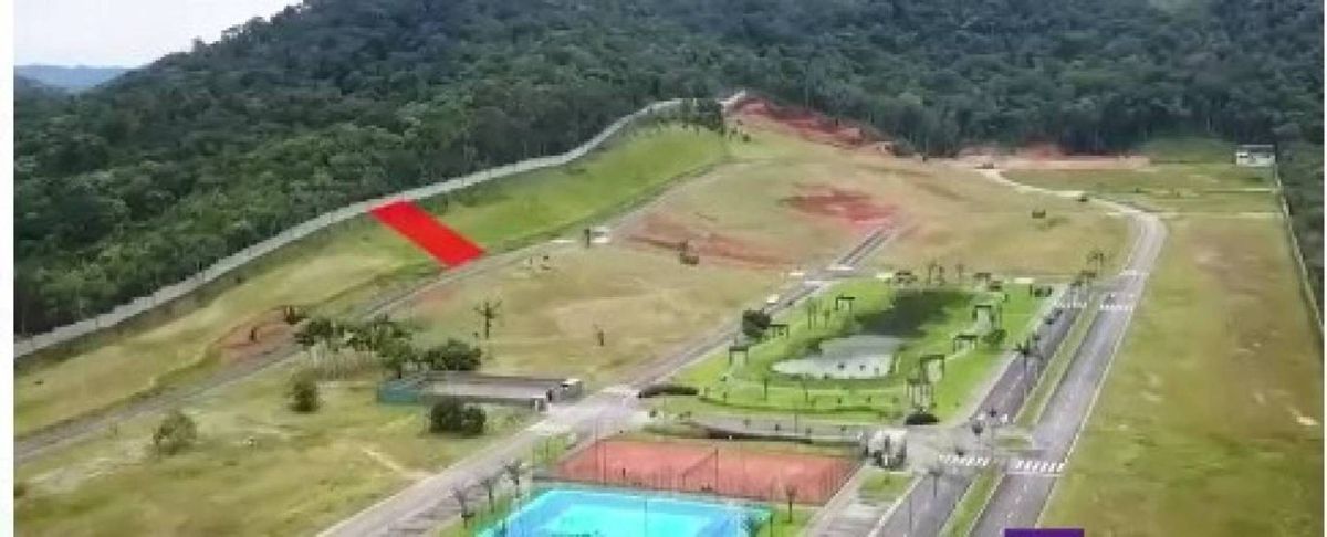 Terreno à venda no Centro: 