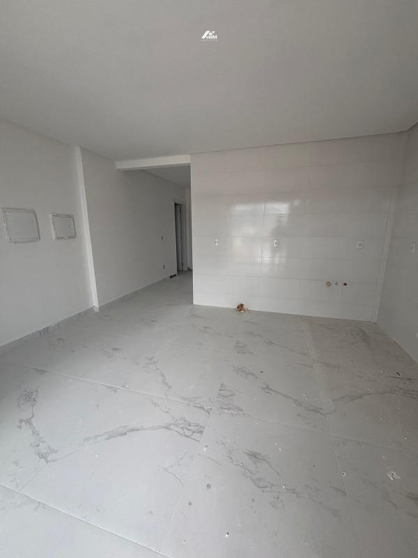 Apartamento à venda no Santa Regina: 