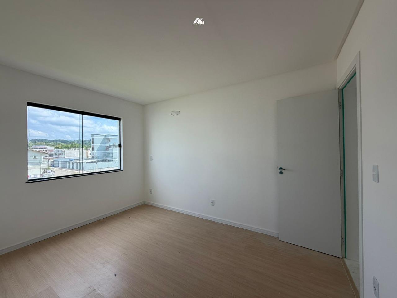 Apartamento à venda no Santa Regina: 