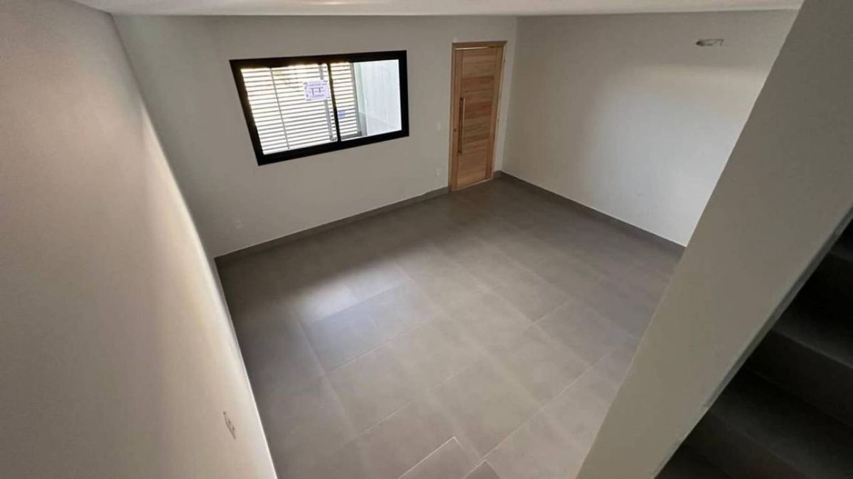 Casa à venda no Santa Regina: 