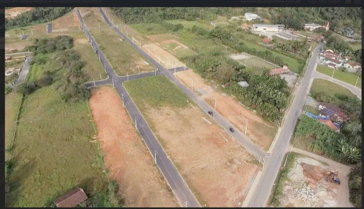 Terreno à venda no Rio Pequeno: 