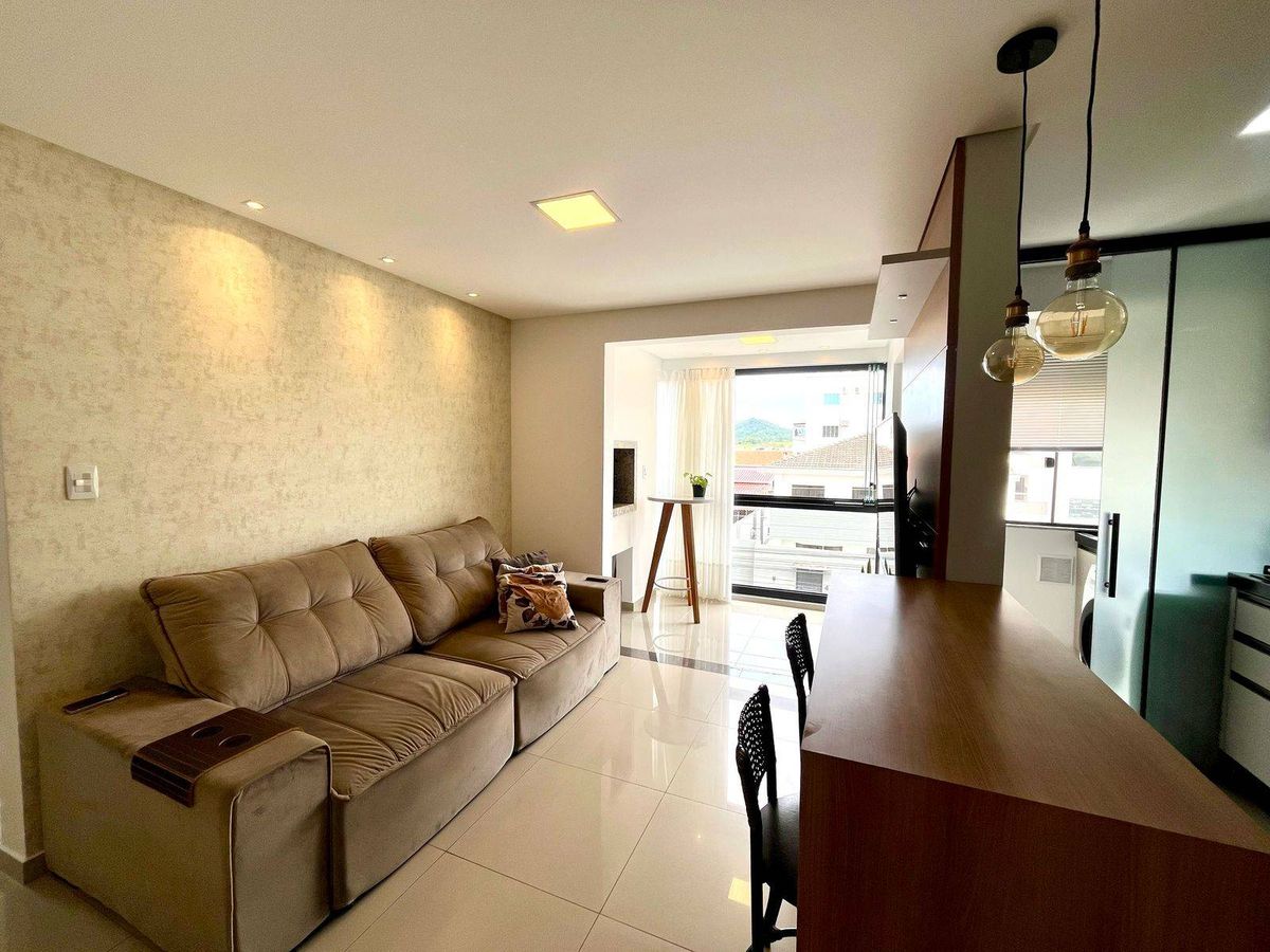 Apartamento à venda no Santa Regina: 