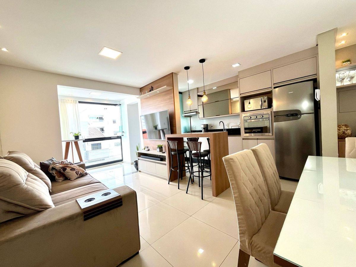 Apartamento à venda no Santa Regina: 