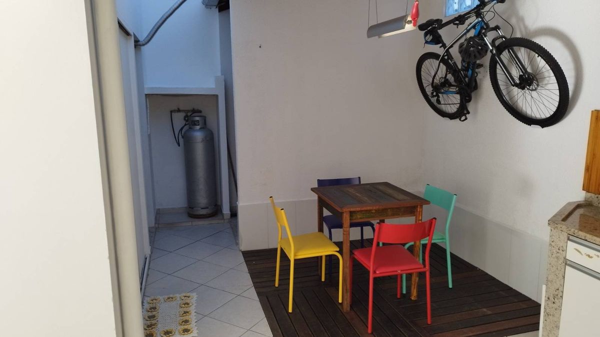 Casa à venda no Centro: 